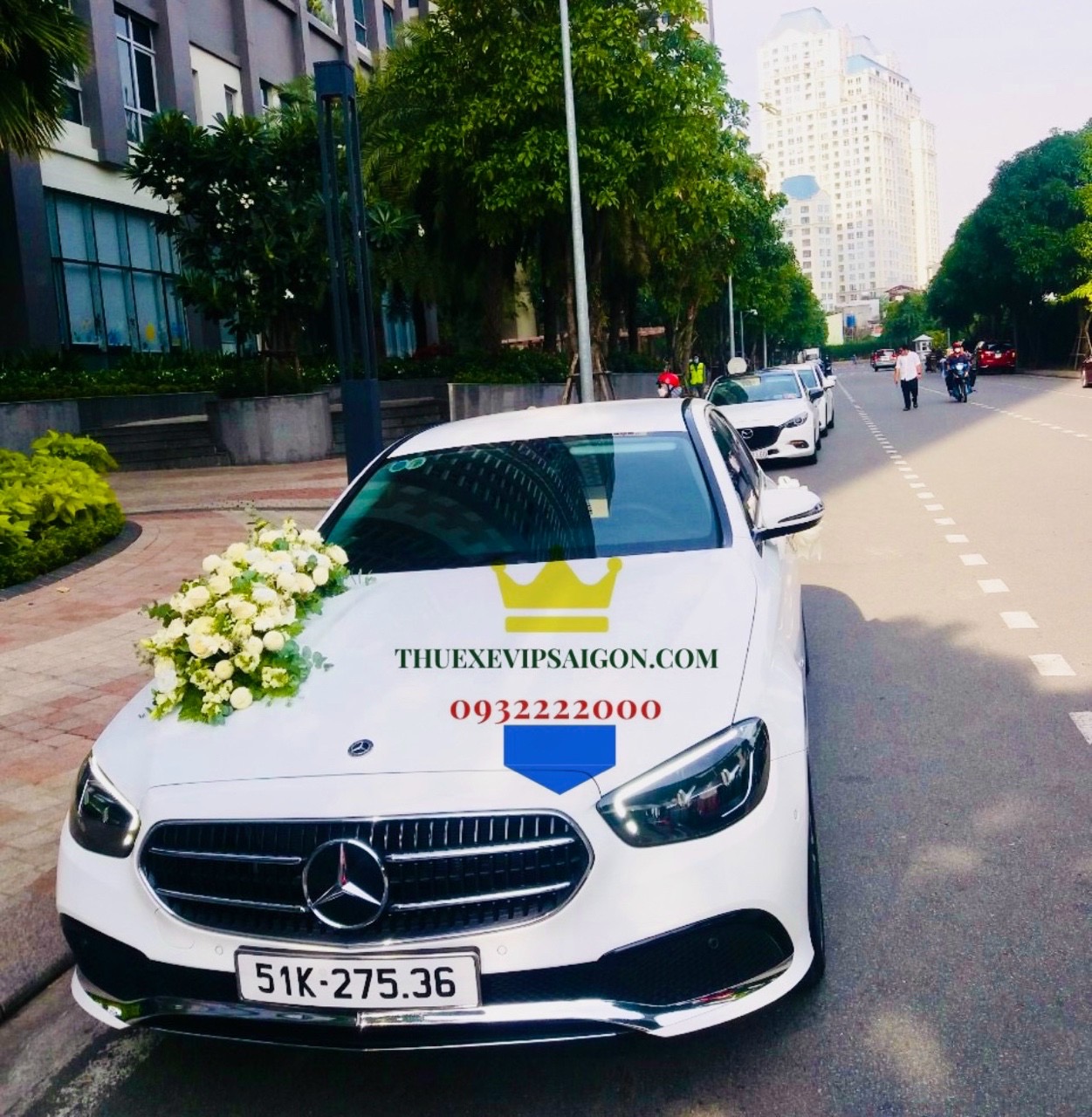 Thuexevipsaigon cho thuê xe hoa Mercedes ngày 11/6/2022